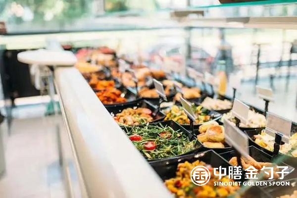 傳統(tǒng)與創(chuàng)新的融合，打造中華美食新標(biāo)桿.png
